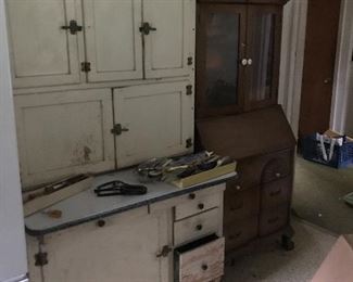 Vintage Hoosier cabinet 