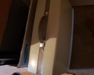 sewing machine