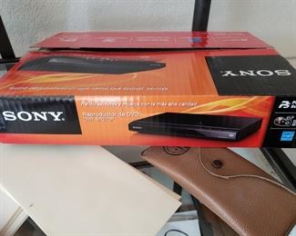 new in box Sony dvd player