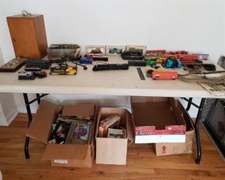 H O Model train sets