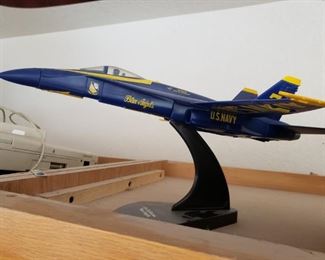 Display toys