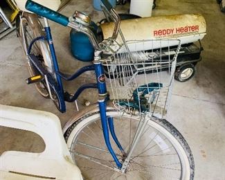 Vintage bicycle with wire basket