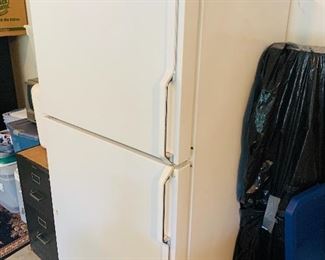 GE fridge