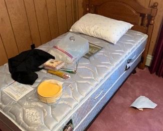 twin matching Boyhill beds
