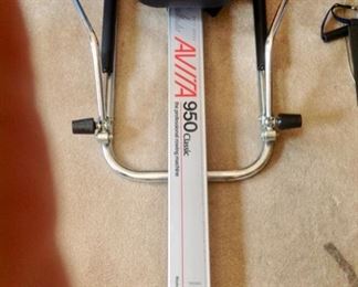 Avita 950 Rowing Machine