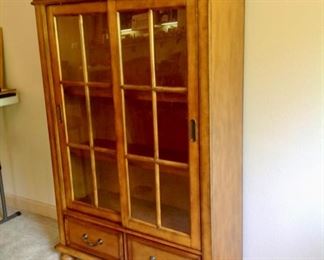 Another view of the Sliding Door Cabinet