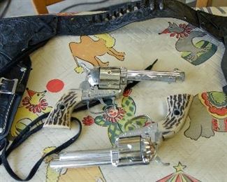 Mattell Fanner Pistol Set, Leather Holster