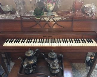 Kohler & Campbell Upright Piano