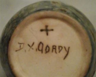 D X  Gordy pottery
