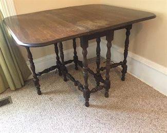 Gateleg Table