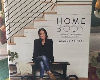 Home Body by Joanna Gaines (Hardback)