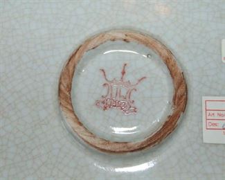 Decorative plate markings