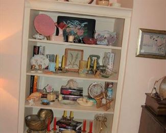 Porcelain and ceramic decorative ware