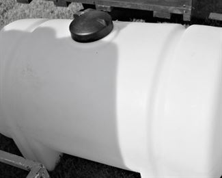 Single Sprayer Tank Side