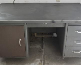 Vintage Metal Office Desk ( Very Sturdy )