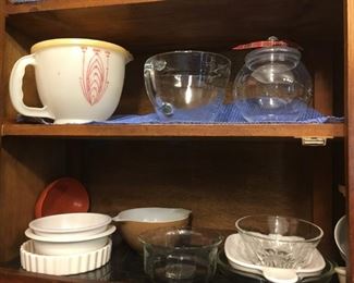 . . . I see some practical items here, a piece of Pyrex as well (vintage)