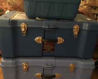 (2) carry cases and igloo 
