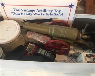 Artillery toy