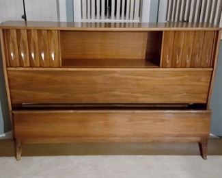 Thomasville Mid-Century Double Bed (head and footboard, side rails and boards)