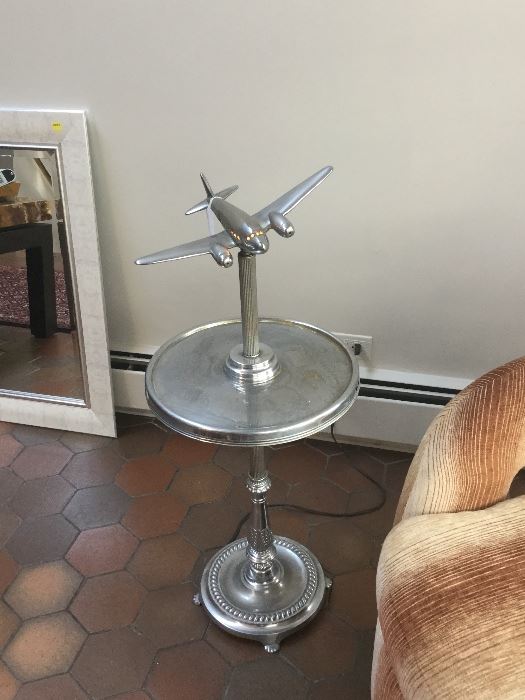 Retro DC7 Airplane table with light in cockpit