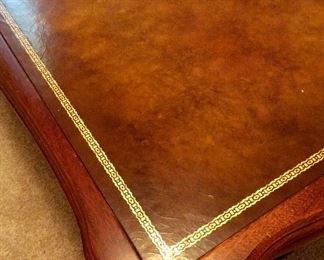 Nice Coffee Table (leather)