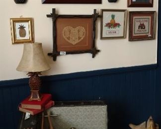 Cruel, Crosstitch and Home Decor'