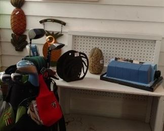 Arts/Crafts Peg board Table