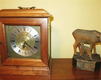 Mantle clock, animal figure