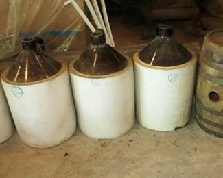 Stoneware jugs, smaller whiskey/wine keg