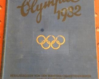 1932 OLYMPIC BOOK WITH CIGARETTE CARDS