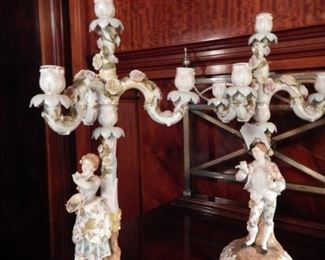 PAIR GERMAN VOLKSTEDT BAROQUE STYLE FIGUAL CANDELABRA