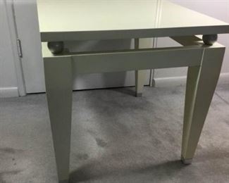 Acrylic Side Table https://ctbids.com/#!/description/share/215143