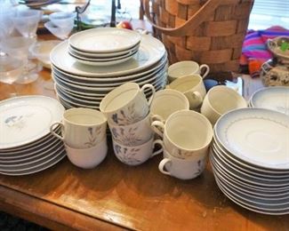 B&G porcelain set