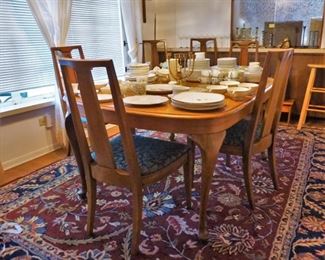 Dining table and 6 chairs