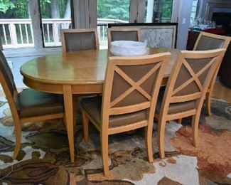 DINING TABLE W/1 LEAF AND 6 CHAIRS