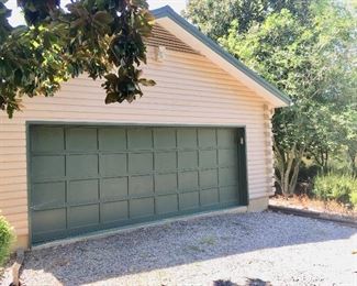 25’ by 35’ detached garage  with aluminum roof 