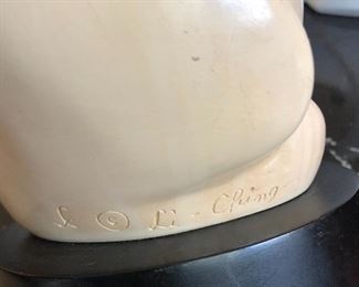 Li-Ching Cat Sculpture