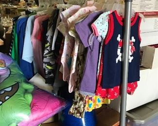 New toddler, kids, men & women's clothes w/ tags
