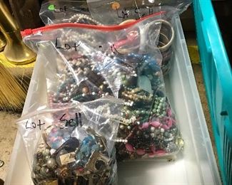 Bulk costume jewelry