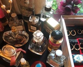 LADIES PERFUMES