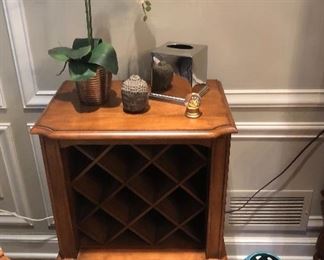 AMERICAN HERITAGE WINE RACK