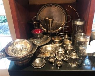 SILVERPLATE ACCESSORIES