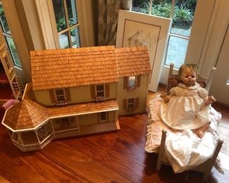 DOLLHOUSES