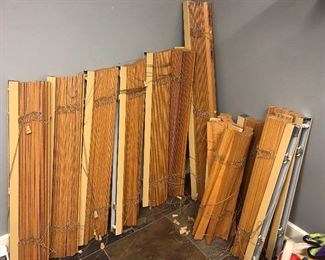 WOOD HORIZONTAL BLINDS