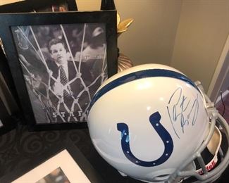 AUTOGRAPHED SPORTS GEAR