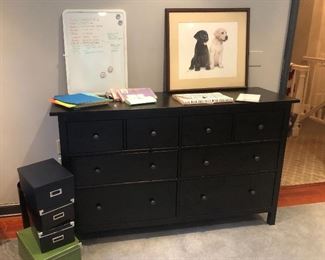 DOUBLE DRESSER