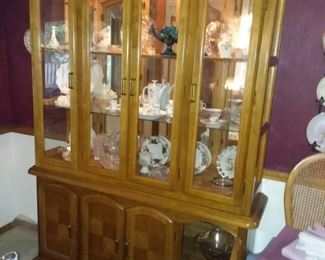 China hutch 