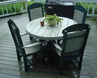 Luxcraft Patio table and chairs.