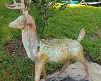 YARD DECO DEER