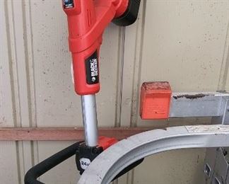 Black and Decker edger